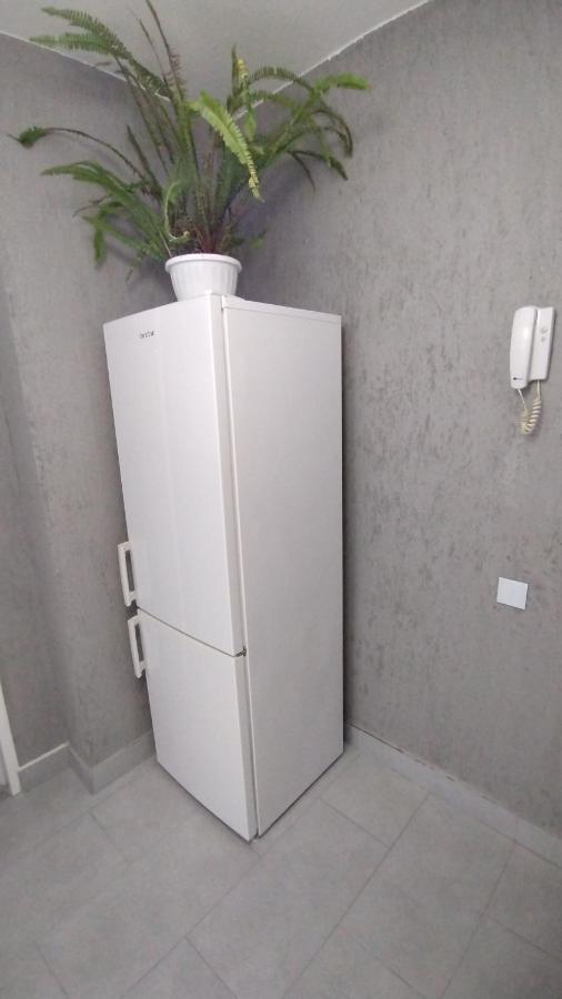 Ana Apartament Râmnicu Vâlcea Exteriör bild
